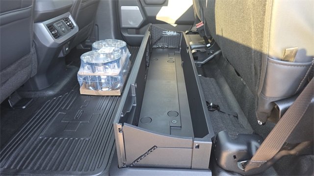 New 2026 Ford F350 4x4 Crew Cab Super Duty image 46