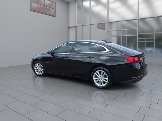 Used 2018 Chevrolet Malibu LT w/ Driver Confidence Package FWD image 6