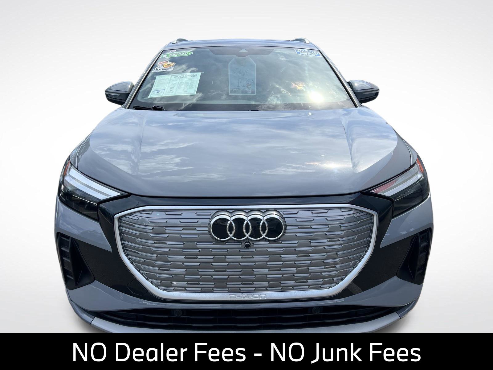 Used 2024 Audi Q4 e-tron Premium Plus RWD image 2
