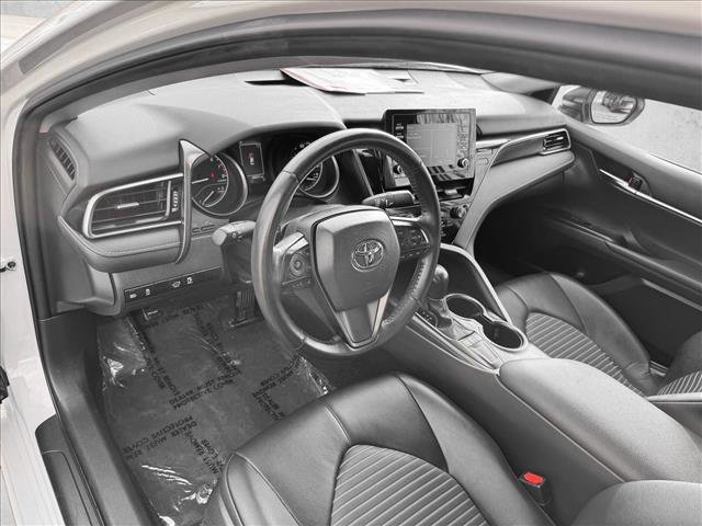Used 2024 Toyota Camry SE FWD image 11