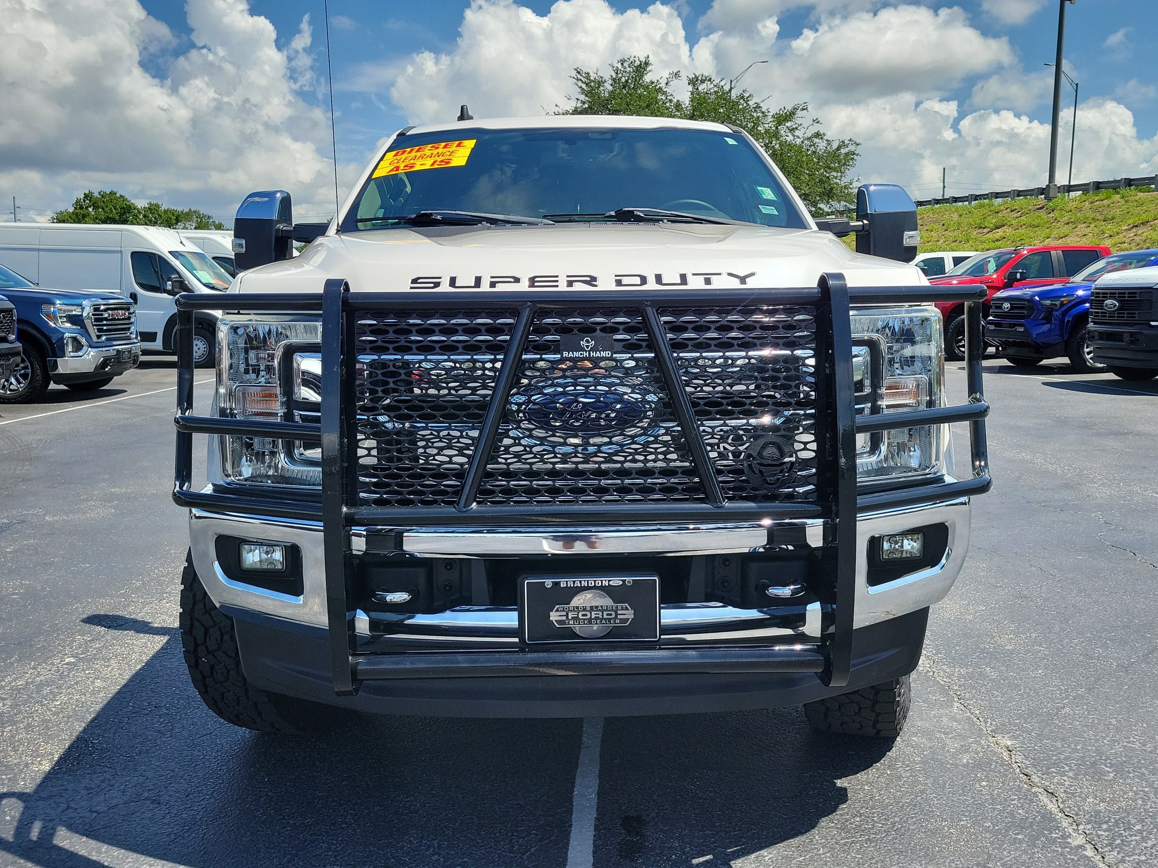 Used 2019 Ford F250 Lariat w/ Chrome Package AWD/4WD image 2