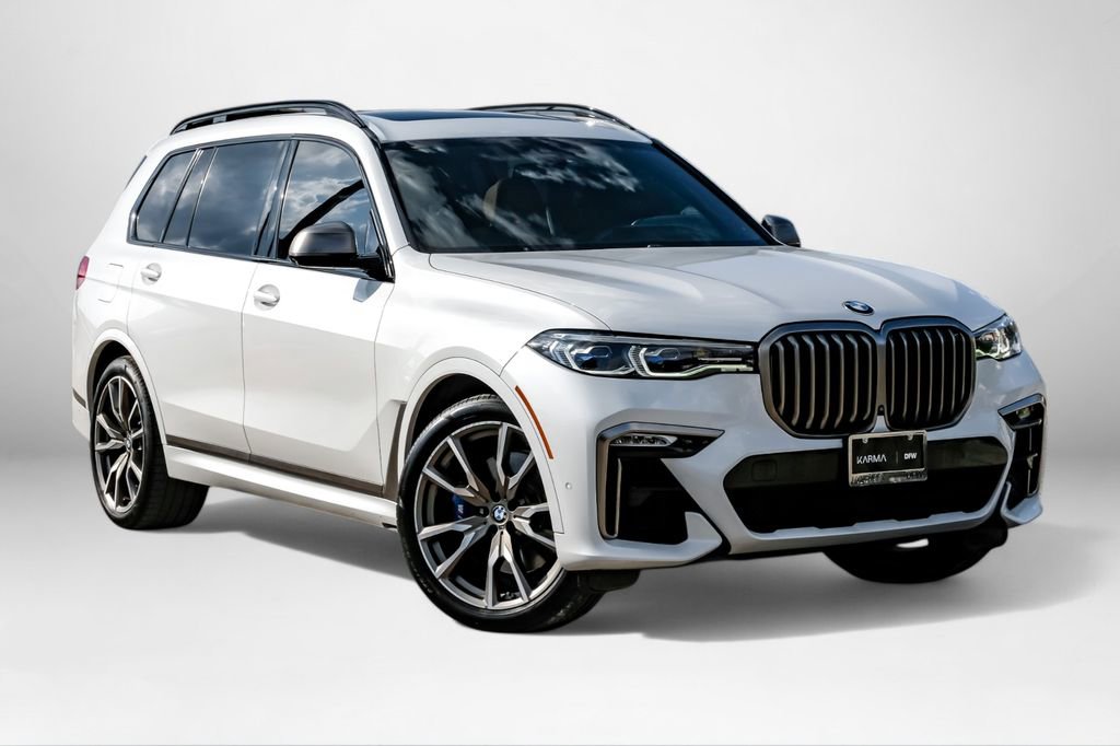 Used 2021 BMW X7 M50i w/ Executive Package image 4