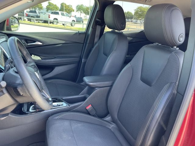 Used 2021 Buick Encore GX Select w/ Experience Buick Package FWD image 14