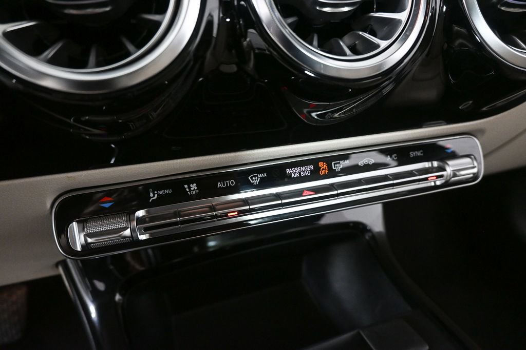 Used 2023 Mercedes-Benz CLA 250 image 14