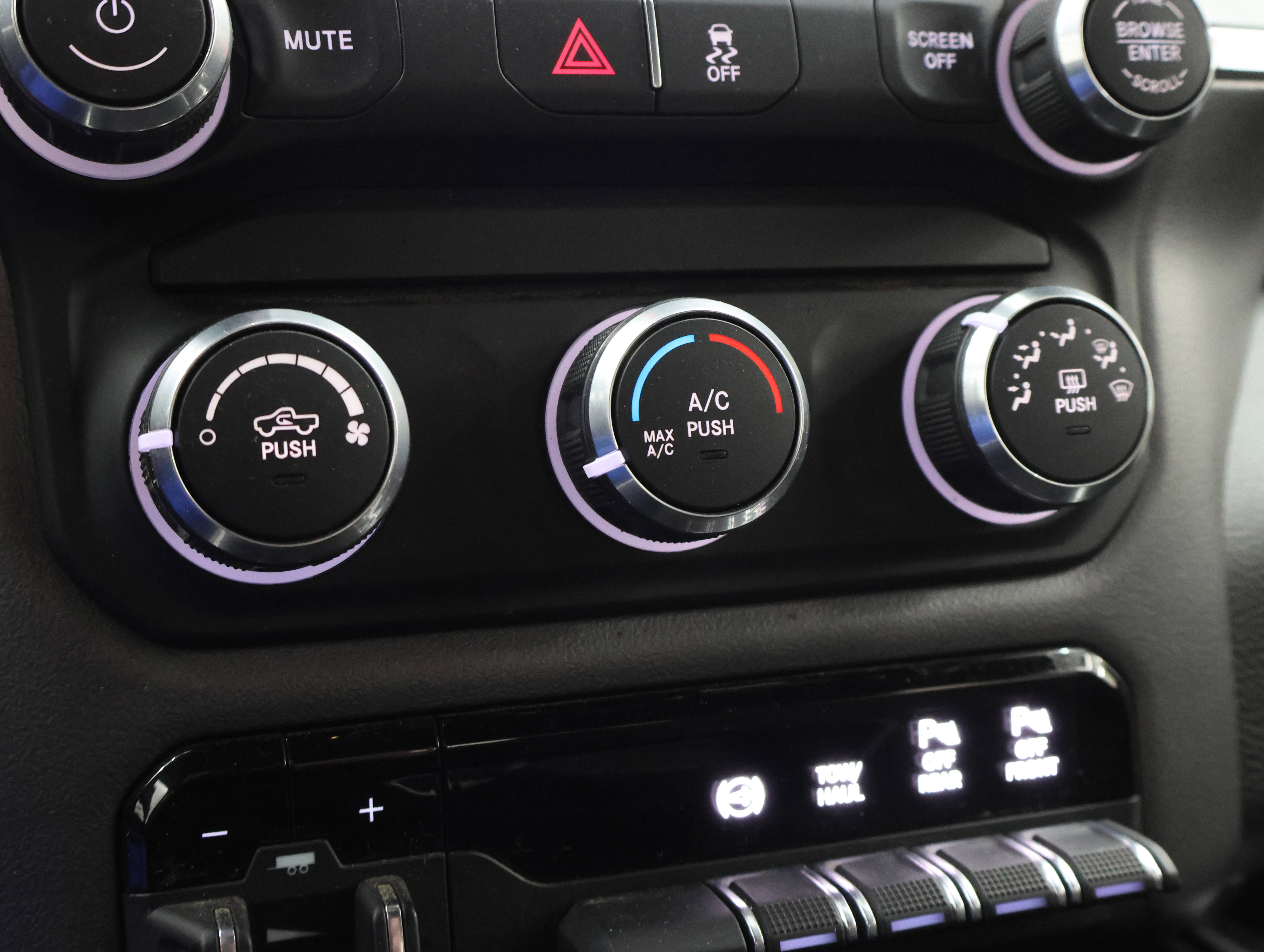 Used 2022 RAM 2500 Big Horn w/ Night Edition image 48