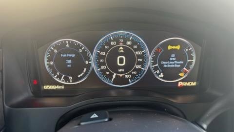 Used 2015 Cadillac Escalade Luxury image 11