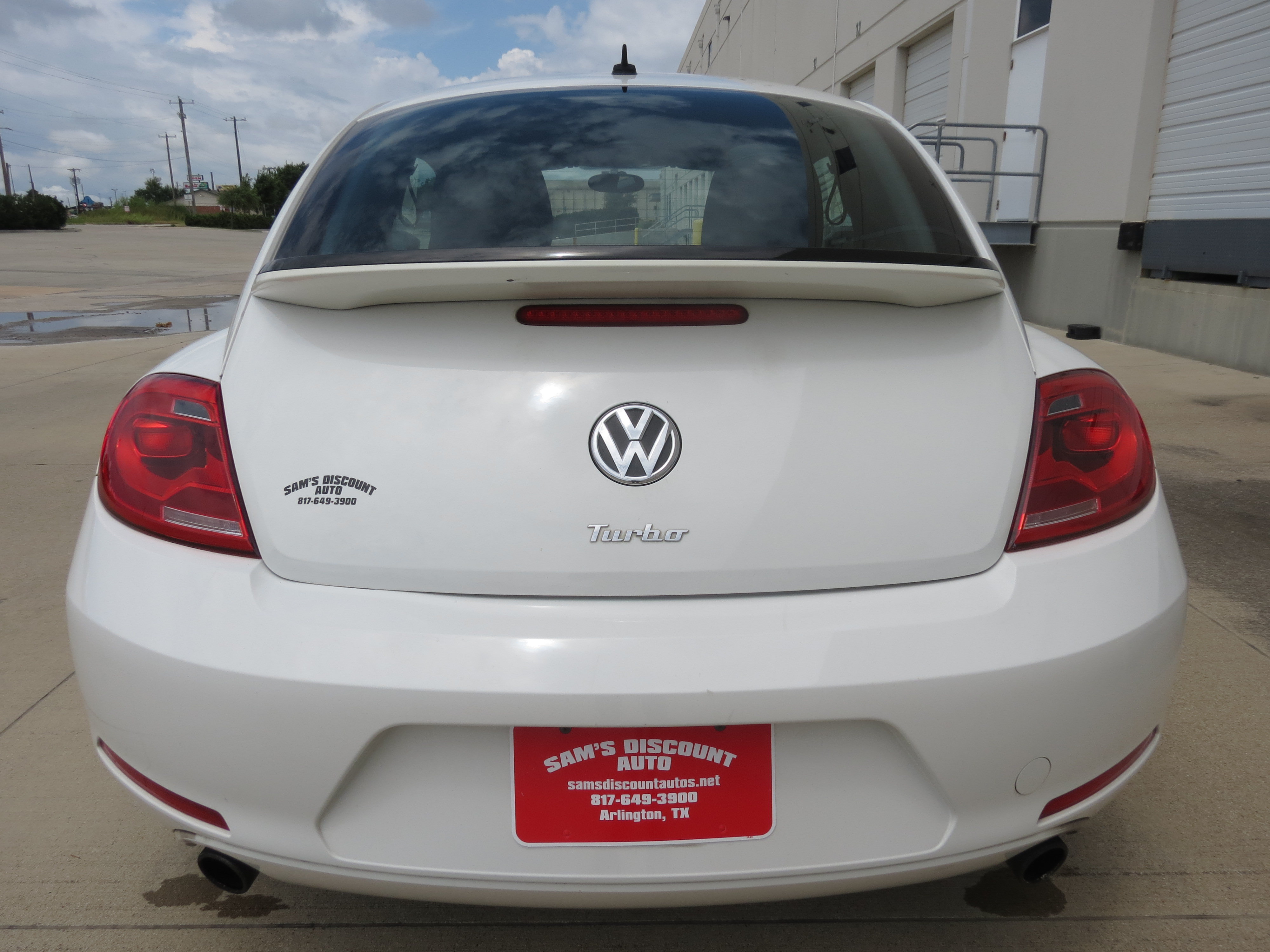 Used 2012 Volkswagen Beetle Turbo FWD image 8