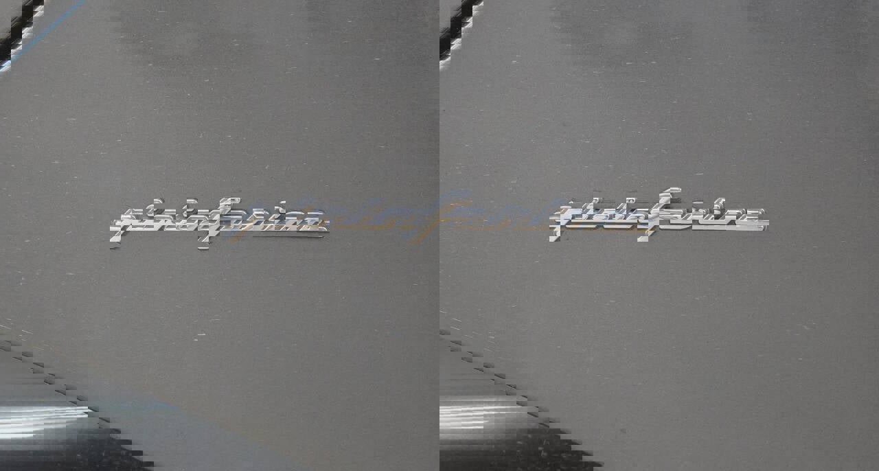 Used 2011 Ferrari California Base 2dr Convertible image 11