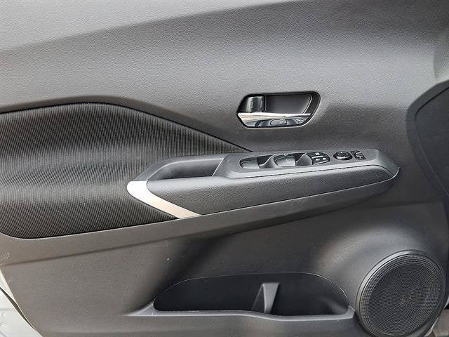 Certified 2024 Nissan Kicks SV FWD image 14
