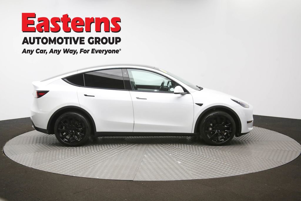 Used 2022 Tesla Model Y Long Range image 46