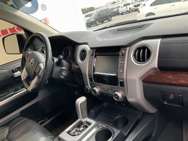 Used 2017 Toyota Tundra Limited image 12