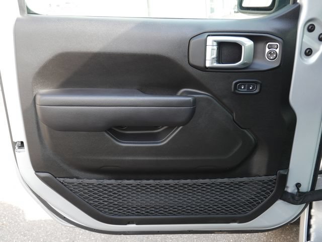 Used 2024 Jeep Wrangler Unlimited Sport AWD/4WD image 11