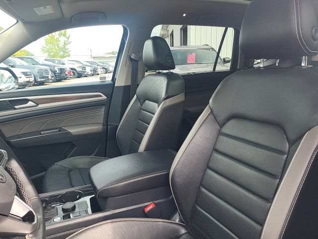 Used 2021 Volkswagen Atlas SEL AWD/4WD image 13
