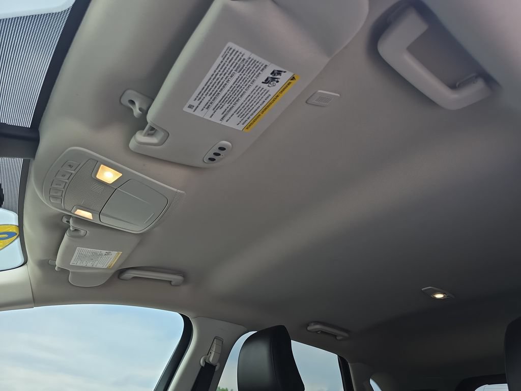 Used 2022 Ford Edge SEL w/ Convenience Package AWD/4WD image 32