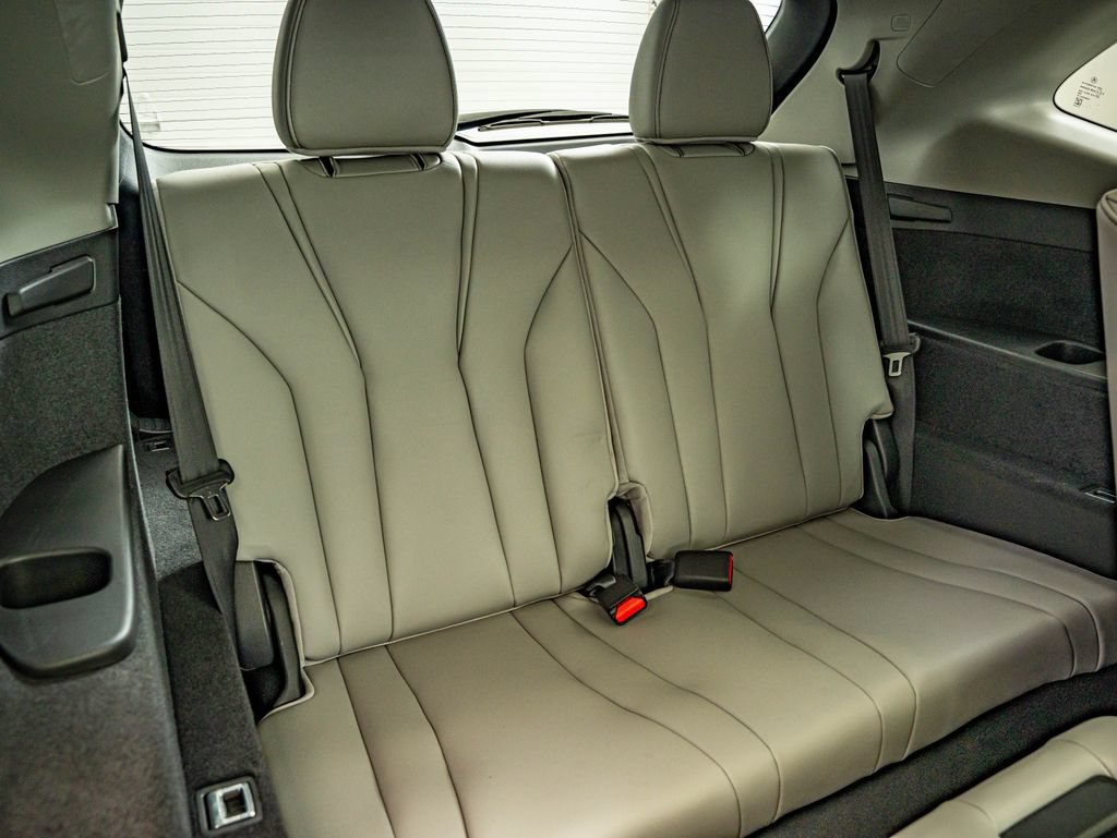 Certified 2022 Acura MDX FWD w/ Technology Package image 36