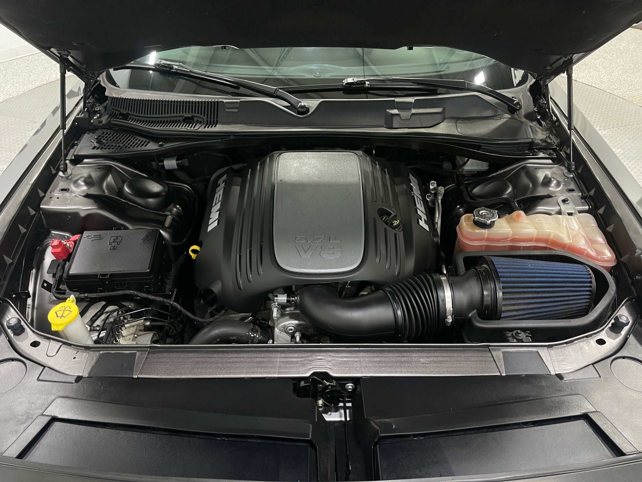 Used 2020 Dodge Challenger R/T w/ T/A Package image 27