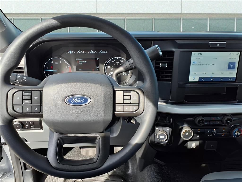 New 2026 Ford F600 4x4 Regular Cab Super Duty w/ XL Chrome Package image 3