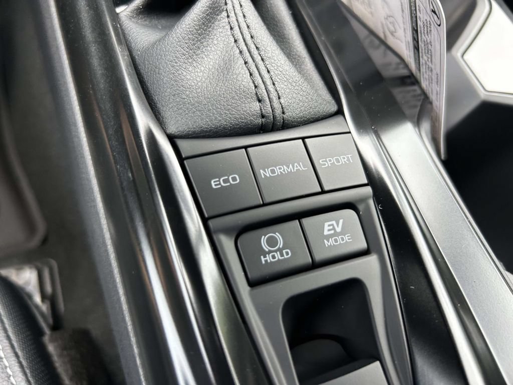 New 2026 Toyota Camry Hybrid w/ Convenience Package FWD image 21