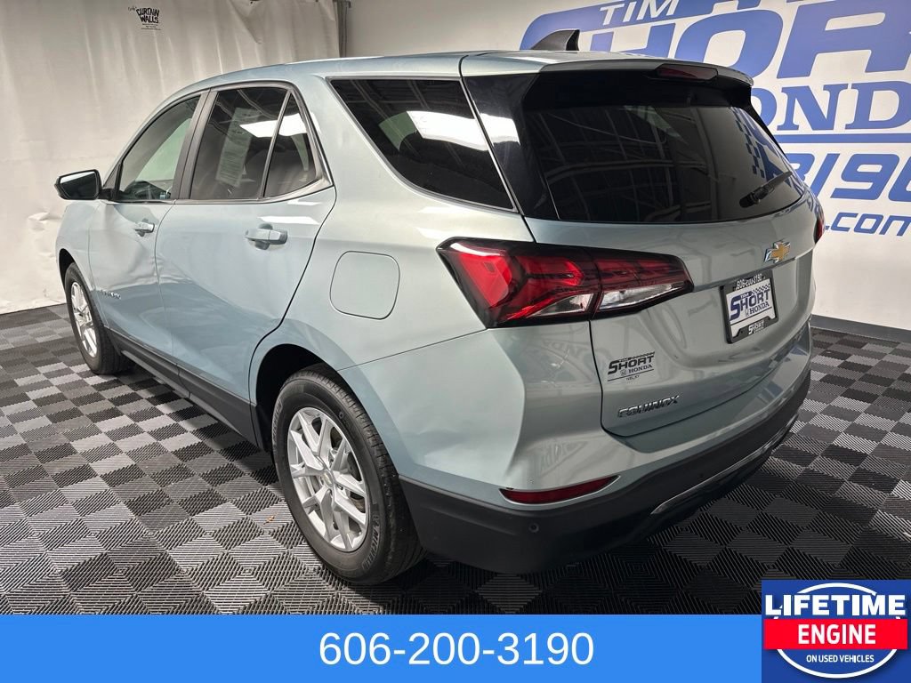 Used 2022 Chevrolet Equinox LT FWD image 3