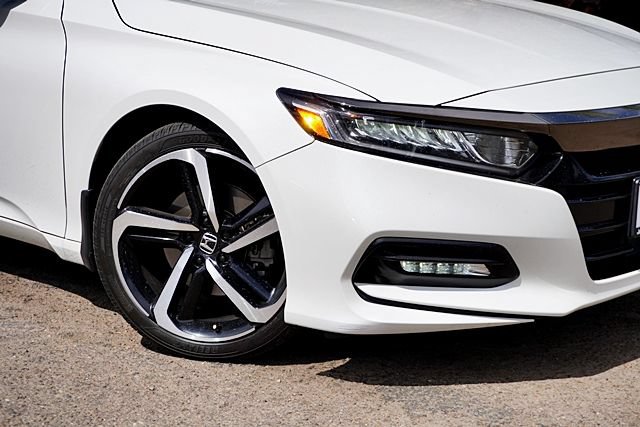 Used 2020 Honda Accord Sport image 4