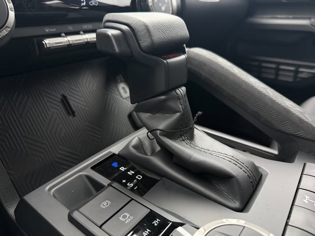 New 2026 Toyota Tacoma TRD Off-Road AWD/4WD image 17