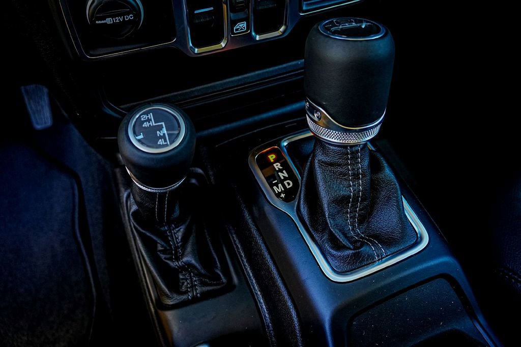 New 2025 Jeep Gladiator Sport image 20