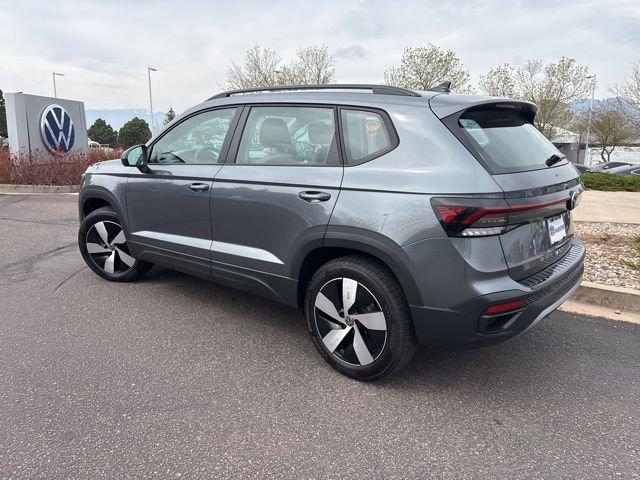 Certified 2025 Volkswagen Taos S AWD/4WD image 4