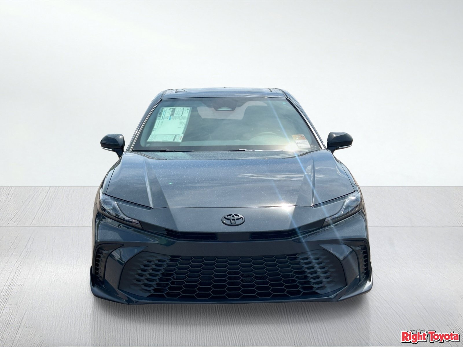 New 2026 Toyota Camry SE w/ Convenience Package FWD image 9