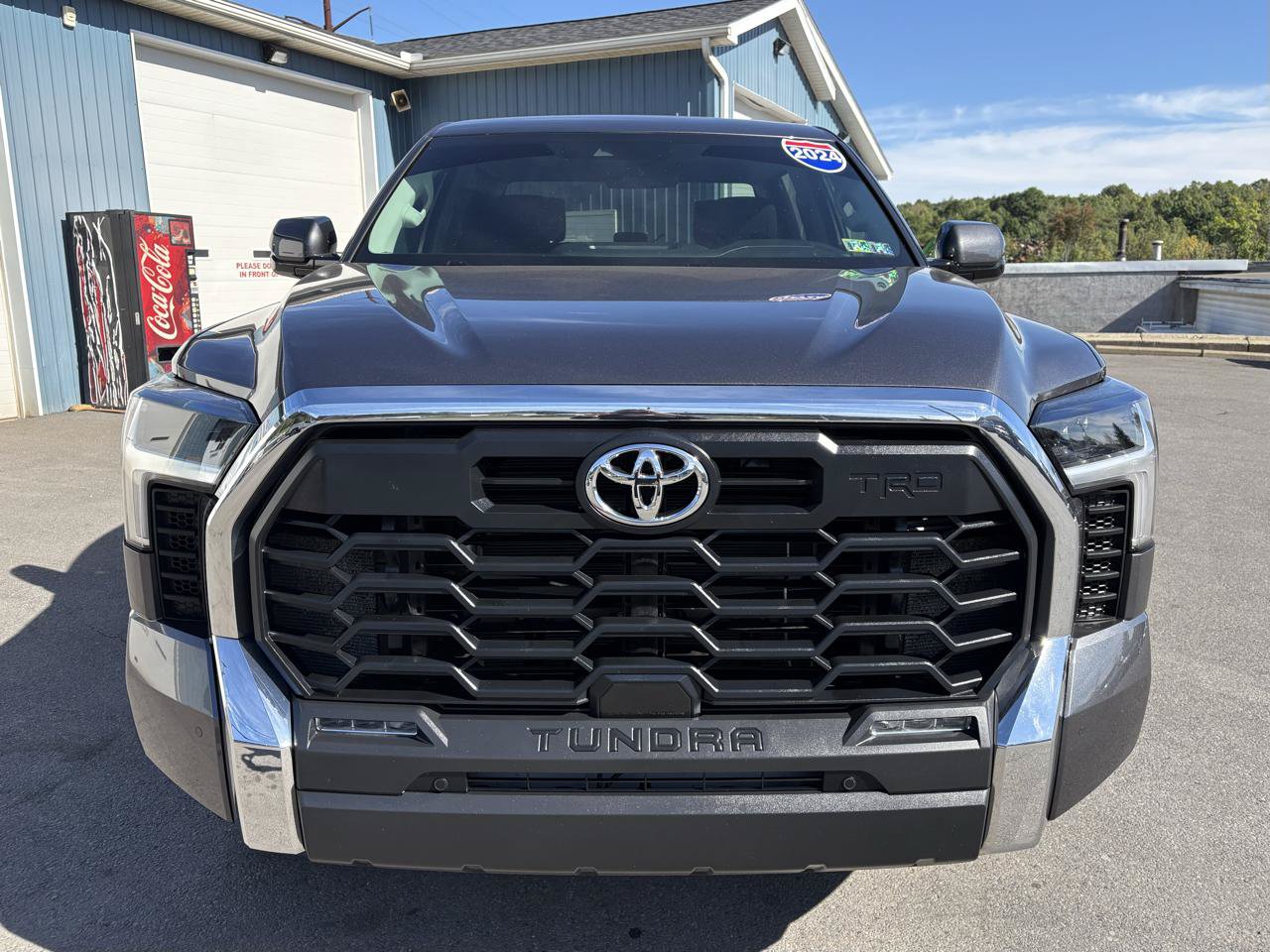 Used 2024 Toyota Tundra SR5 w/ TRD Off-Road Package AWD/4WD image 8