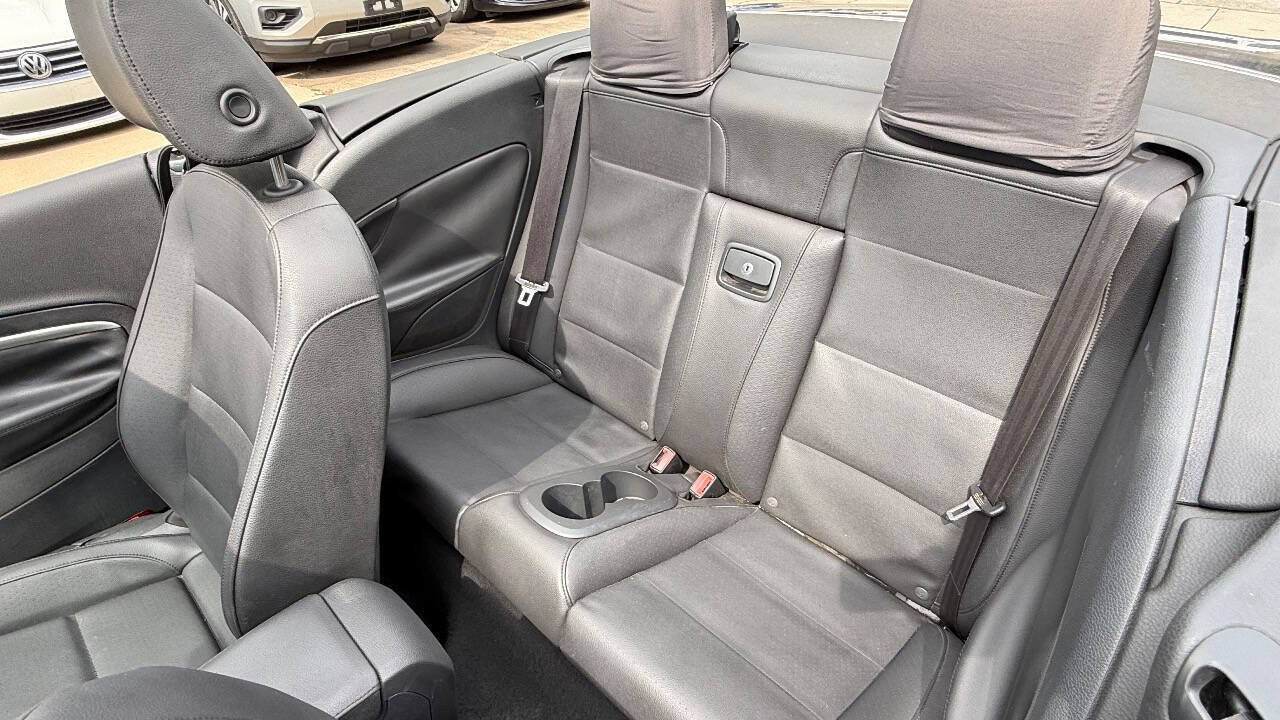 Used 2012 Volkswagen Eos Komfort FWD image 34