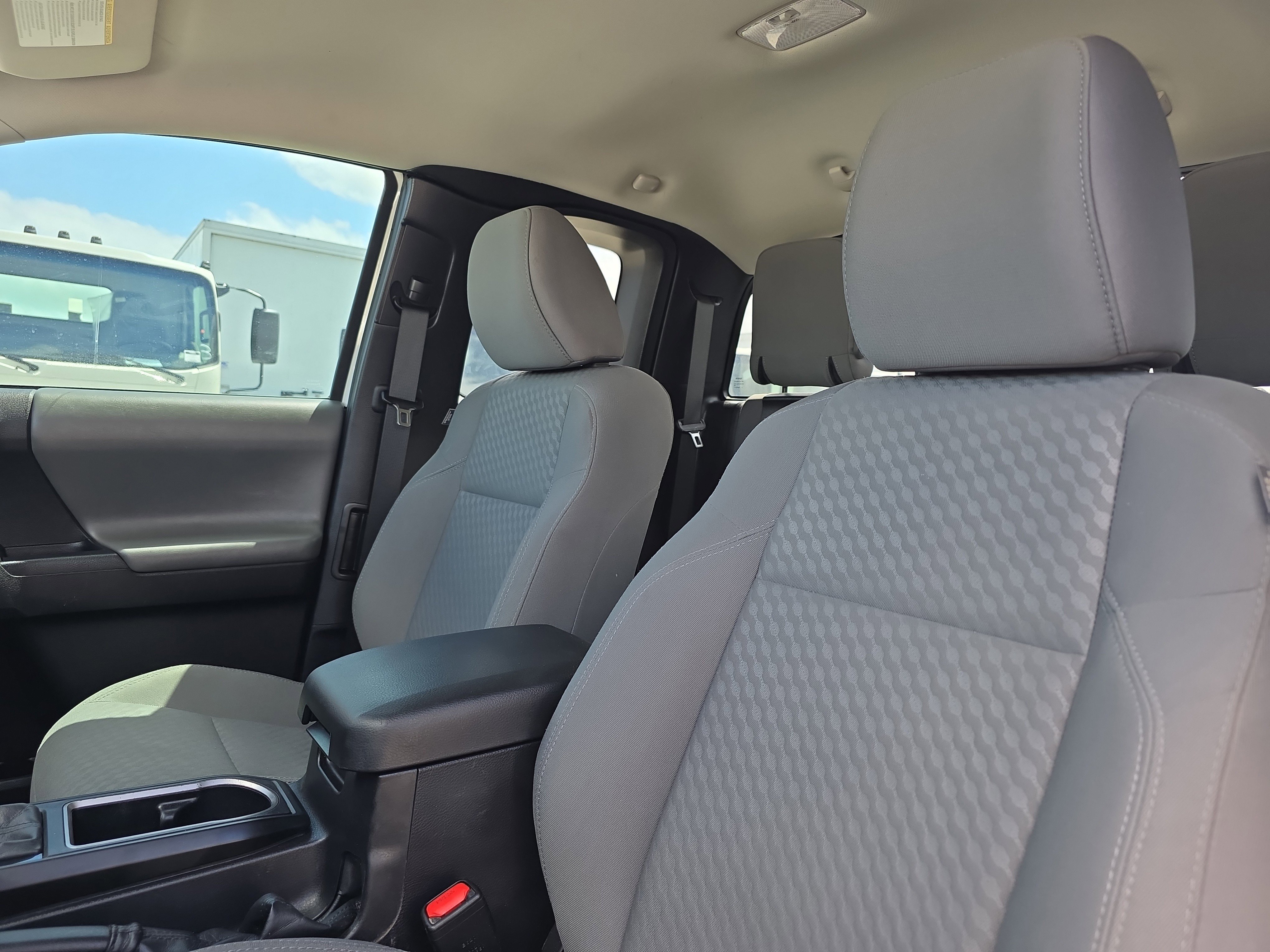 Used 2023 Toyota Tacoma SR RWD image 23