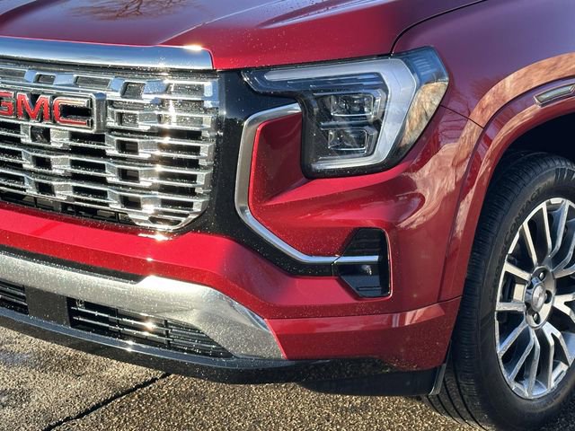 Used 2026 GMC Terrain Denali image 11