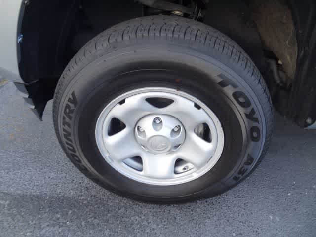 Used 2023 Toyota Tacoma SR w/ SR Convenience Package RWD image 15