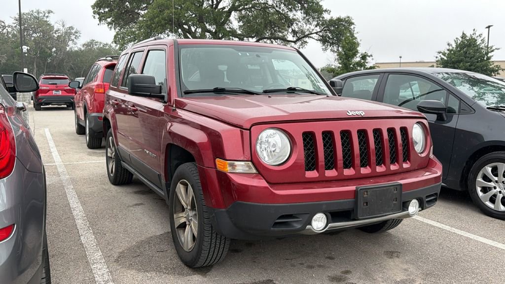 Used 2017 Jeep Patriot High Altitude AWD/4WD image 3
