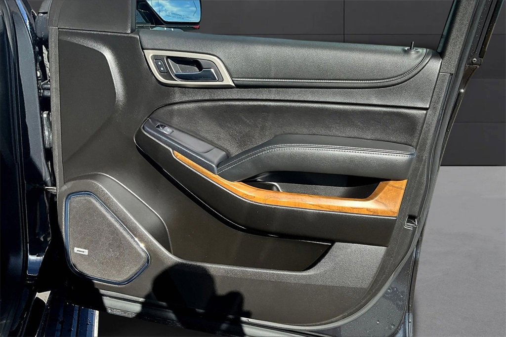 Used 2020 GMC Yukon XL Denali w/ Denali Ultimate Package image 18