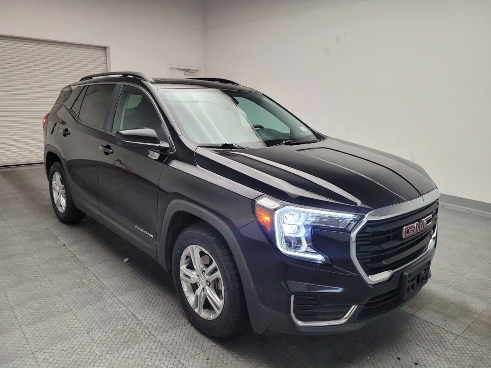 Used 2022 GMC Terrain SLE w/ Driver Convenience Package image 13