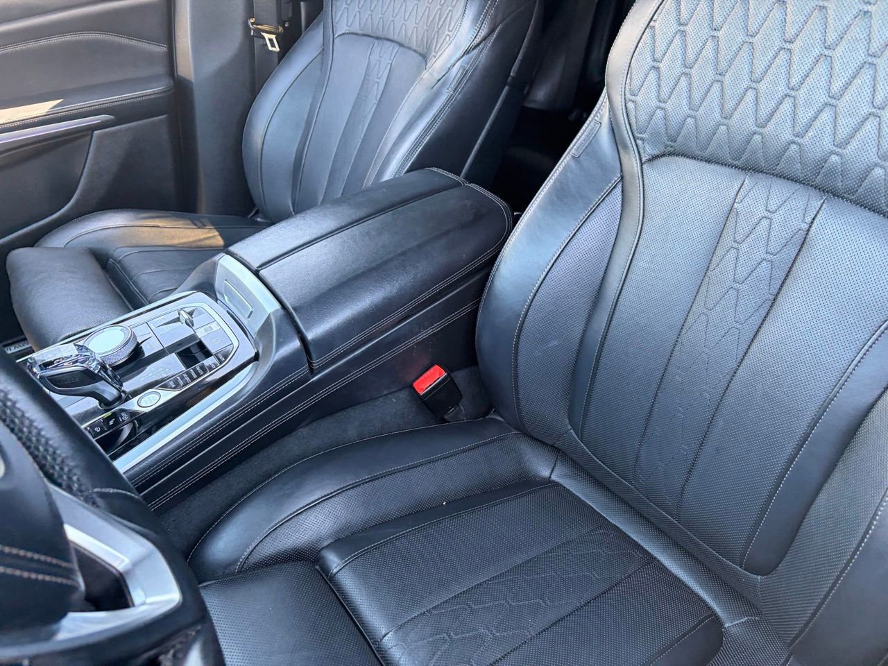 Used 2019 BMW X5 xDrive40i w/ Premium Package AWD/4WD image 19