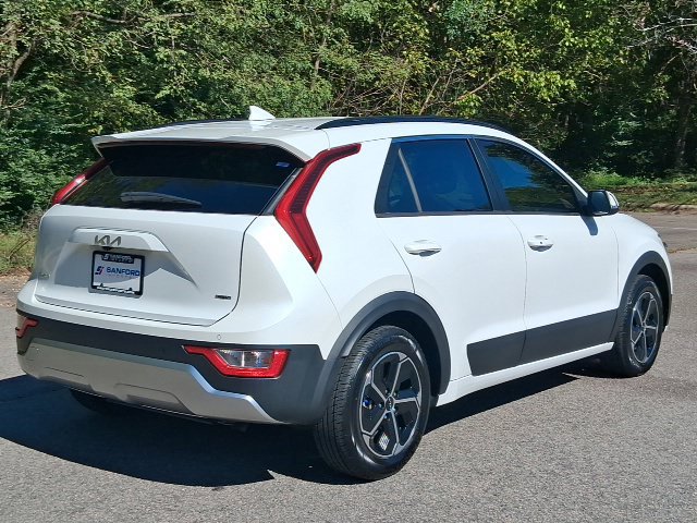 Used 2023 Kia Niro EX FWD image 5