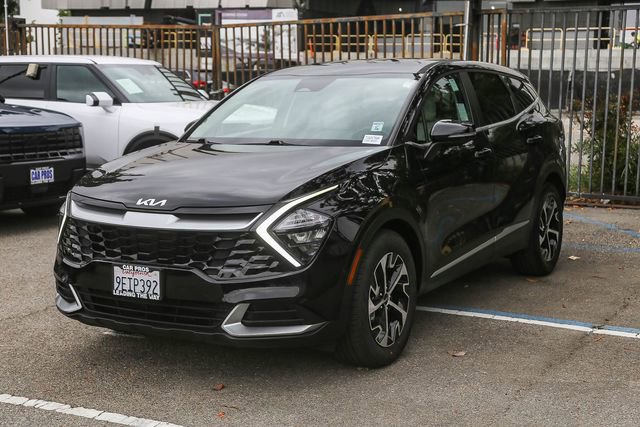 Used 2023 Kia Sportage EX image 5