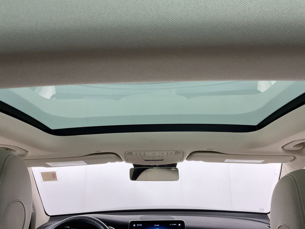 Used 2022 Mercedes-Benz GLC 300 GLC 300 image 15