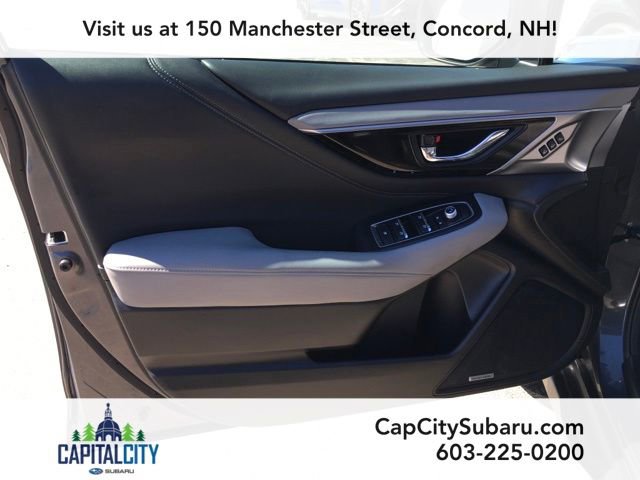 Used 2023 Subaru Outback Limited AWD/4WD image 11