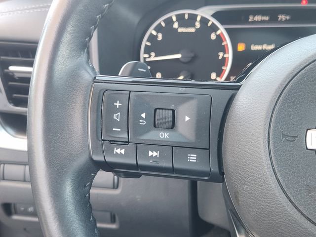 Used 2022 Nissan Rogue SV w/ SV Premium Package image 22