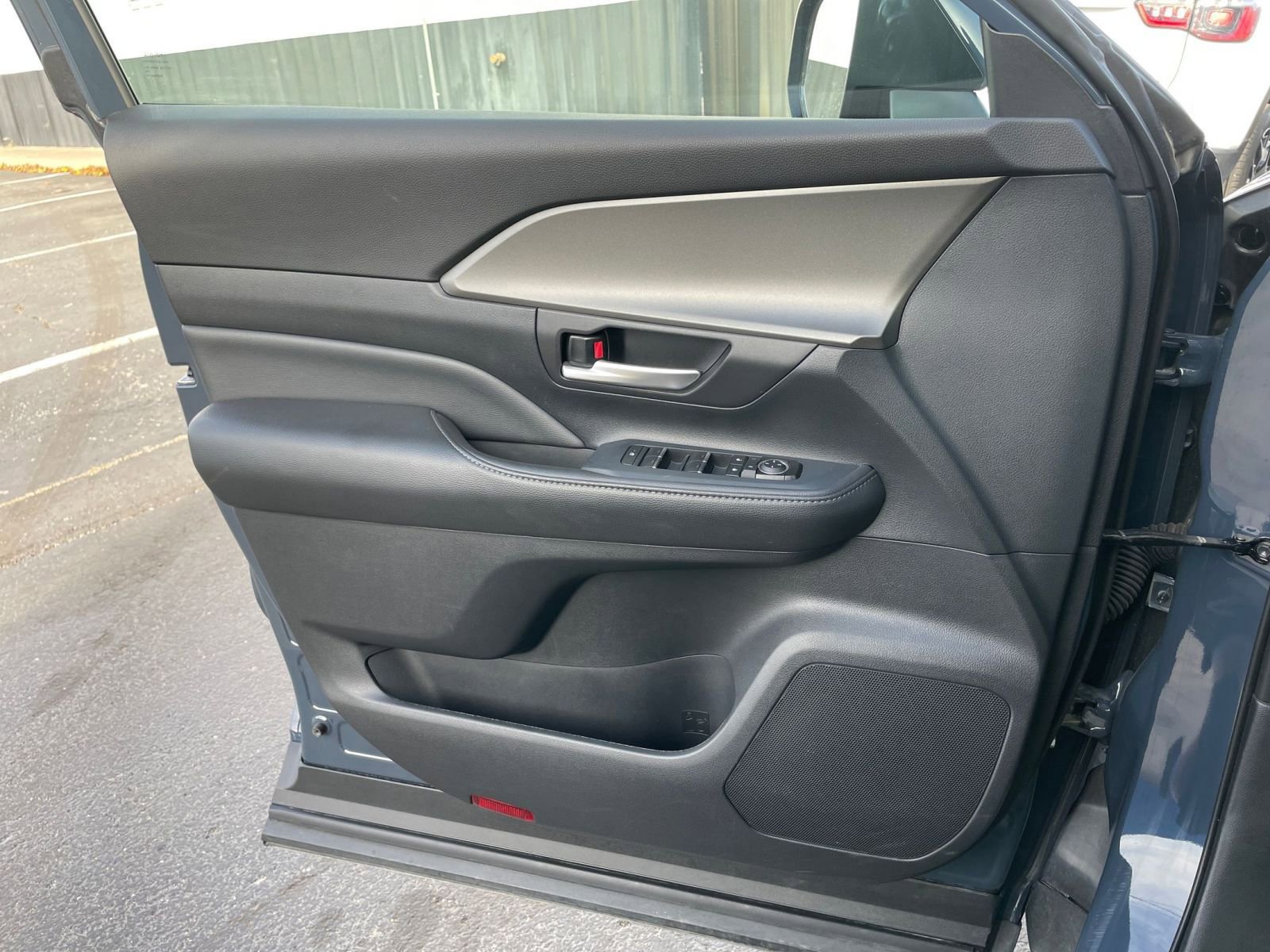 Used 2025 Toyota Grand Highlander FWD image 20