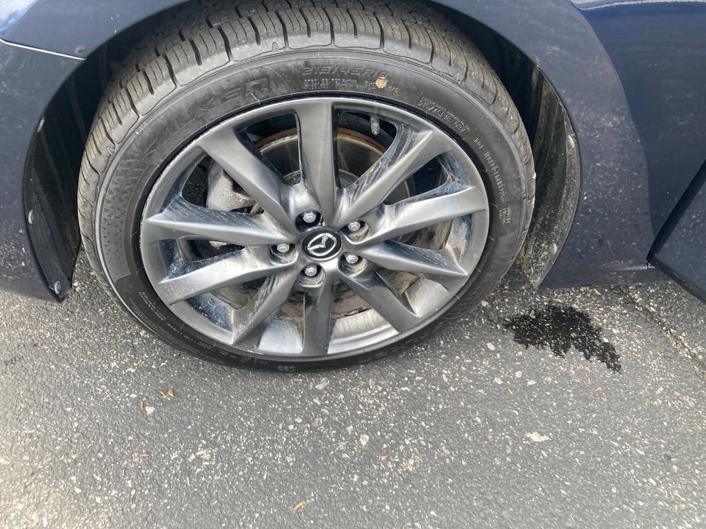 Used 2018 MAZDA MAZDA3 Touring image 35