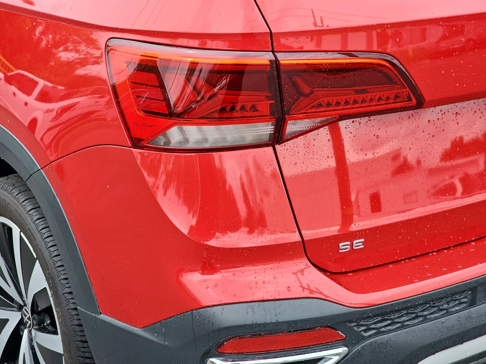 Used 2023 Volkswagen Taos SE image 11