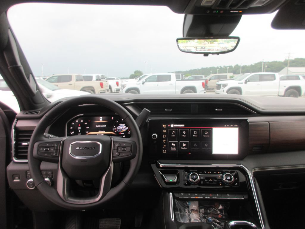 New 2026 GMC Sierra 2500 Denali Ultimate AWD/4WD image 17