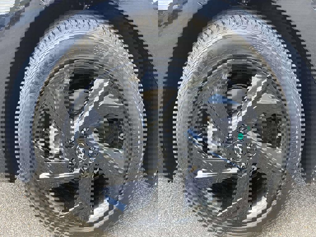 New 2026 Hyundai Elantra Sport image 5