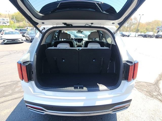 Used 2023 Kia Sorento SX Prestige AWD/4WD image 10