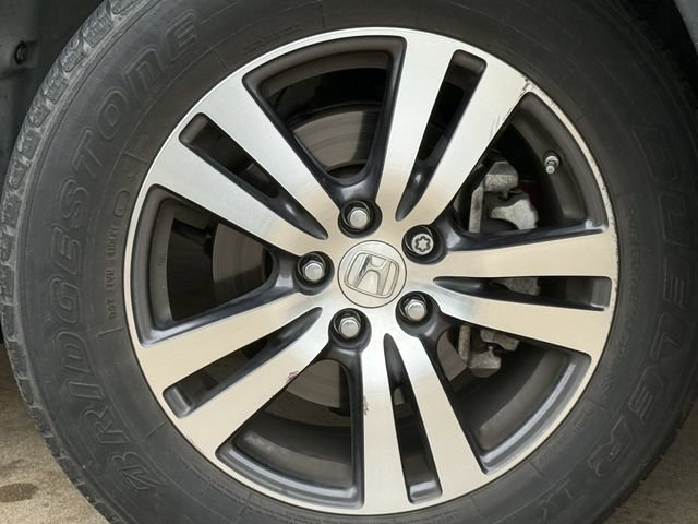 Used 2017 Honda Pilot EX image 9