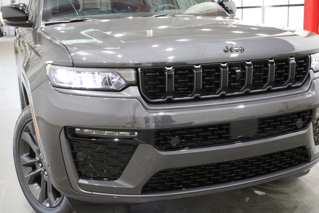 New 2026 Jeep Grand Cherokee Limited AWD/4WD image 44
